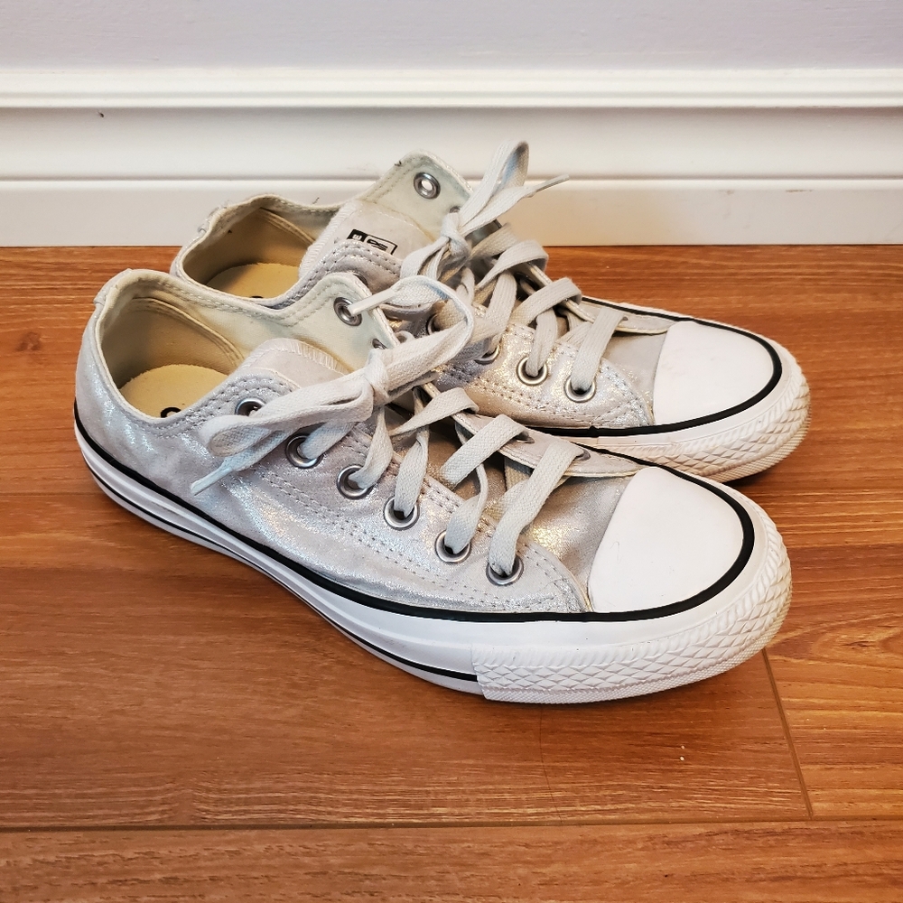 Low Top Converse